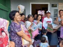 Ketua Fraksi PDI-P DPRD Makassar Salurkan Bantuan dan Tinjau Perbaikan Drainase Pasca Banjir