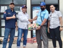 Yayasan Bentukan Ketua DPRD Rudianto Lallo Bantu Korban Banjir di Makassar