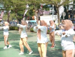 DWP Kota Makassar  Memeriahkan HUT DWP ke-24 dengan Ikut Senam SKJ Serentak