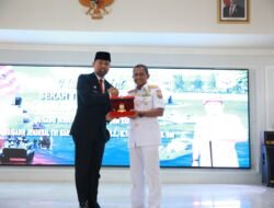 Pjs Wali Kota Makassar Arwin Azis Hadiri Sertijab Komandan Lantamal VI