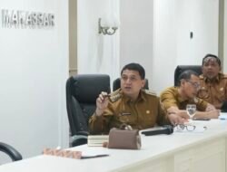 Kepala Bappeda Hadiri Rapat Koordinasi dan Evaluasi Bersama Wali Kota