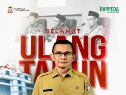 Bappeda Kota Makassar Ucapkan Selamat Ulang Tahun kepada Sekretaris Bappeda, Drs. Nur Kamarul Zaman, M.Si