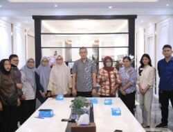Didampingi Bappeda dan DPPPA Sekda Makassar Terima Pengurus HWDI Sulsel