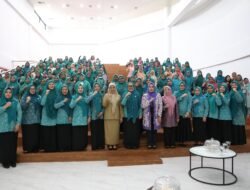 Pokja I TP PKK Kota Makassar Gandeng Dinkes dan DP3A Makassar Sosialisasikan Bahaya Perkawinan Anak