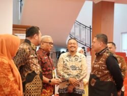 Kepala Bapenda dan Disperkim Dampingi Walkot Munafri Ikuti Pengarahan Mendagri