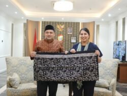 Munafri Sambut Kunjungan Kedubes Inggris dan Klub Sepak Bola Tranmere Rovers