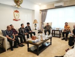 Wali Kota Makassar Terima Tim BPS, Ikut Jalani Pendataan Sensus Ekonomi 2026